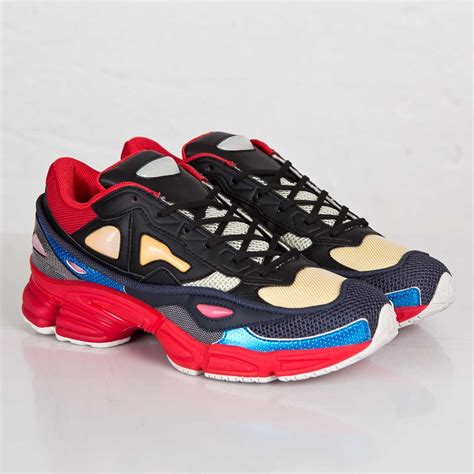 raf simons ozweego adidas shoes.